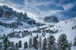 Dolomity